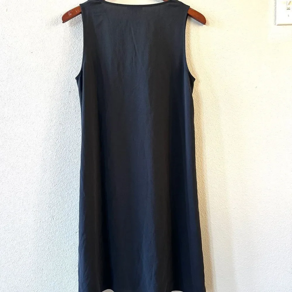 Eileen Fisher Silk Georgette Crepe V-Neck Dress XS - Picture 3 of 8